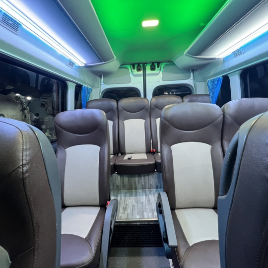 DÒNG XE 16  CHỖ HUYNDAI SOLATI 